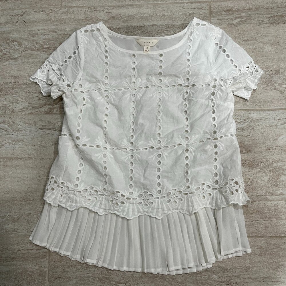 ADIVA White Eyelet Lace Pleated Hem Short Sleeve Top Women sz S Boho Cottage